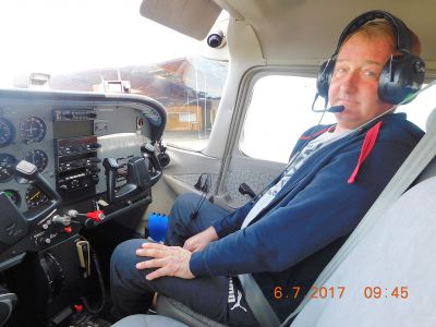 Herr S. ist bereit für den Flug